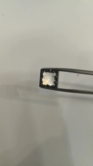 Синтетический неограненный лабораторный алмаз CVD большого размера